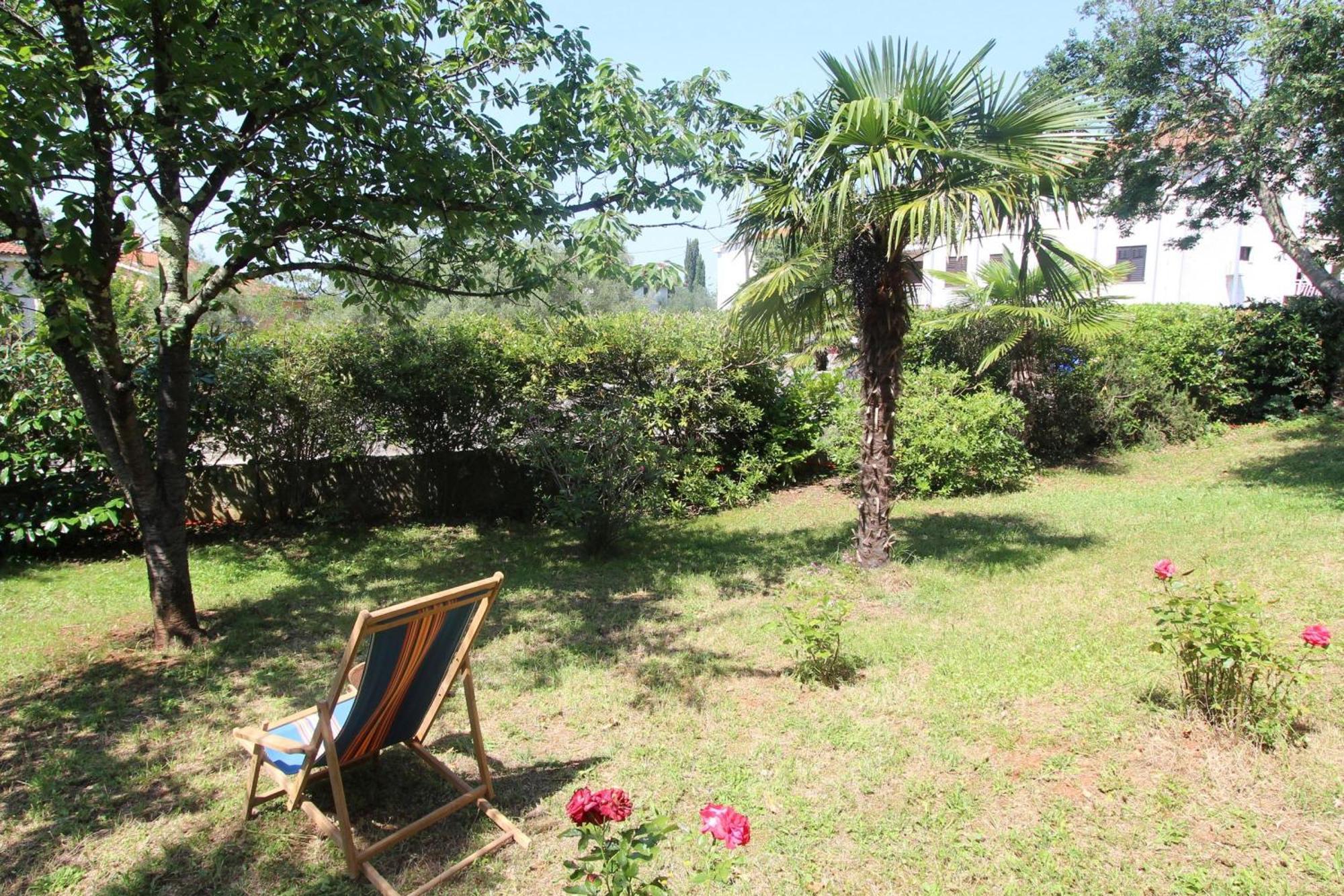 Apartments Brankica Island - Happy Rentals Vantacici Esterno foto
