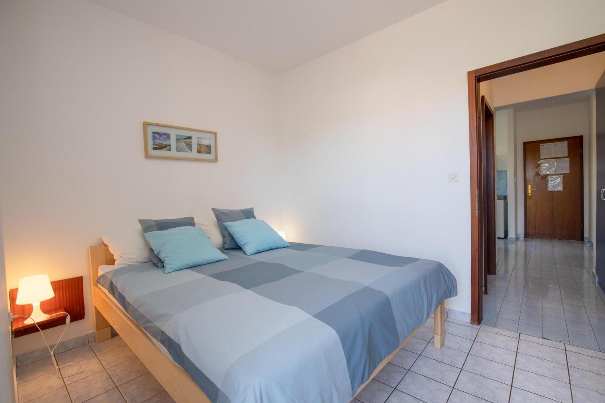 Apartments Brankica Island - Happy Rentals Vantacici Esterno foto